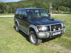 Mitsubishi Pajero MT 2,8 GLS Premium Line TD SUV / Offroad 1997, 112000 km., € 7.000, - VHB