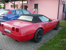 schone chevrolet corvette