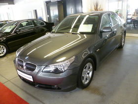 BMW 525i (Bluetooth Navi Xenon Leder Schiebedach PDC