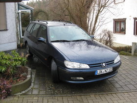 Zuverlässiges Familien und Transportauto