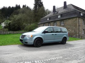 Grand Voyager 1. Hand 36 tkm scheckheft gepflegt