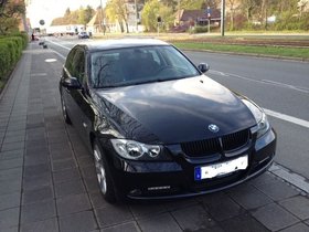 BMW 318i E90