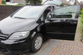 Wegen Neuwagen günstig abzugeben
