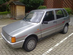 Fiat Uno 146 75 i.e.