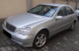 Mercedes-Benz C220 CDI Avantgarde silber-metallic 105 kW
