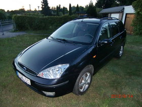 Ford Focus mit div. Extras und wenig km!
