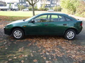 Mazda 323F
