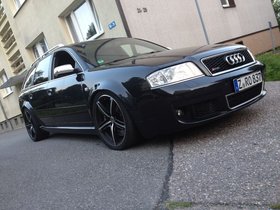 Audi RS6 Avant 4,2 Liter BiTurbo 450 PS