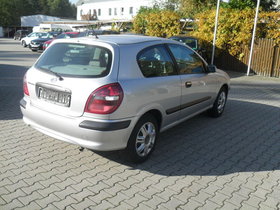 Schicker Nissan Almera