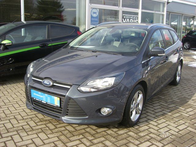FORD Focus 1.0 ECOBOOST CHAMPIONS EDITION NAVI