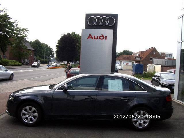 AUDI A4 2.0 TDI DPF Ambiente