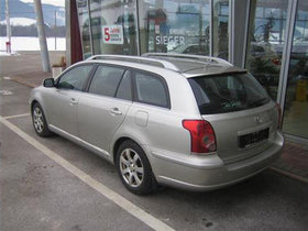 Toyota Avensis Kombi 2.0 D-4D Sol