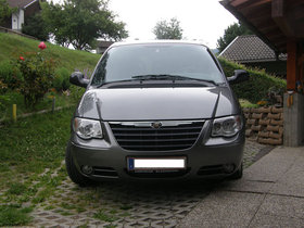 Chrysler Voyager in sehr gutem Zustand zu verkaufen, wenig Kilometer