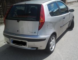 Fiat Punto silber metallic * TÜV bis 09/2014 * 8 fach Bereift *