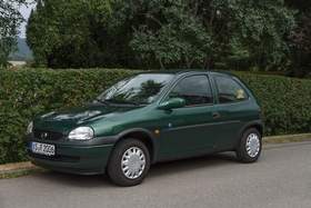 Opel Corsa B Garagenfahrzeug