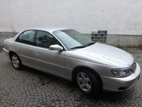 Opel Omega 2,2