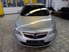 Opel Astra J 1.4 Turbo Design Edition
