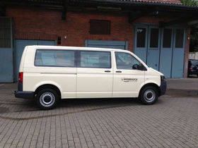 VW T5 Caravelle 2.0 Trendl. lang Rollstuhl AHK TAXI