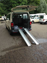 VW T5 Caravelle BlueMotion AHK TAXI Rollstuhlplatz