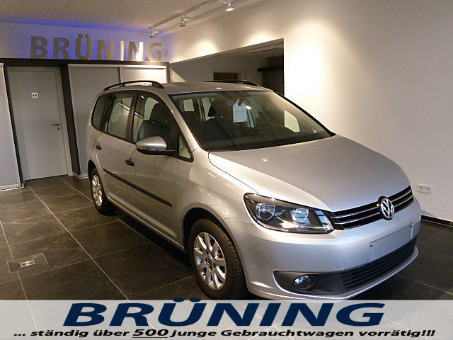 VW Touran 1.6 TDI DPF DSG Edition 7-Sitzer Tempomat