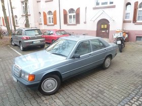 Mercedes-Benz 190 D 2.5