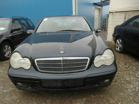 MERCEDES-BENZ C 220 CDI-Euro-3/ ¤2699 / Angebot
