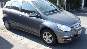 Mercedes-Benz B 160 Sport *Leder*Navi*PDC*