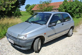 Braver Renault Clio