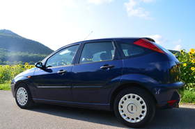 Ford Focus Modell Viva atlantikblau Scheckheftgepflegt Top-Zustand