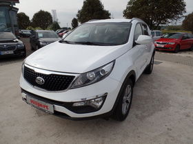 Kia Sportage Dream Team NAVI Freisprecheinrichtung
