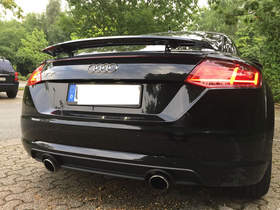 Audi TT Coupe 2.0 TFSI Navi.MMI Mod. 2015 Parkt allein ein
