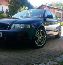 Audi A4 Avant 2,5 TDI quattro