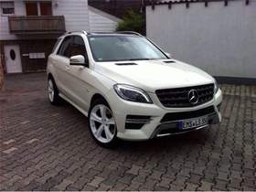 Mercedes-Benz ML 350 mit vielen Extras