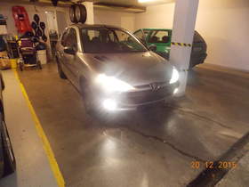 Peugeot  206
