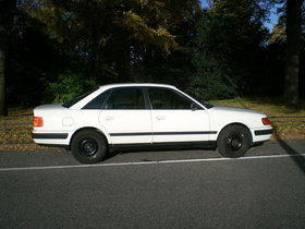 Audi 100 2.3 E - angemeldet