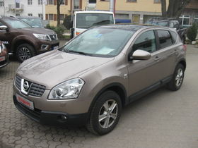 Nissan Qashqai 2,0dCi Tekna 4x4 Leder Xenon