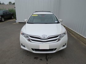 Toyota Venza 2015 model