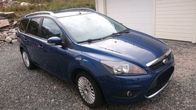 Top Ford Focus Turnier 1.6 TDCi DPF Titanium