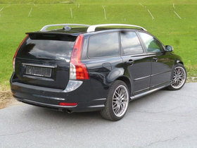 Volvo V50 Kombi 2.4 D5 Summum