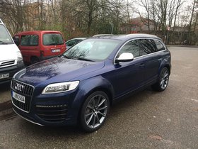 Audi Q7 V12
