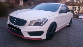 Mercedes-Benz CLA CLA 220 CDI AMG/Navi/Xenon/Kamera/Harman Kardon/Designfolier