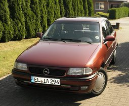Opel Astra  -  TÜV NEU  -  DAS IDEALE STARTERFAHRZEUG MIT SUPER AUSSTATTUNG