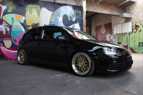 VW Golf V R32