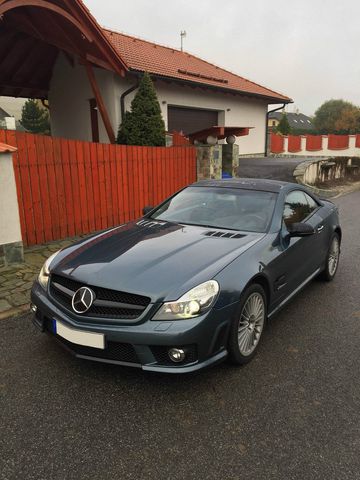 Used Mercedes Benz Sl-Class 500