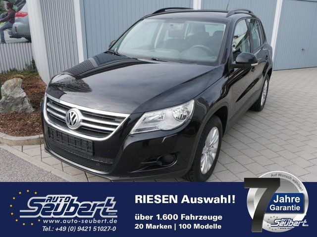 VW Tiguan 1.4 TSI TREND & FUN * AHK * WINTERPAKET * SITZHEIZUNG * TEMPOMAT * LM-FELGEN 17 ZOLL