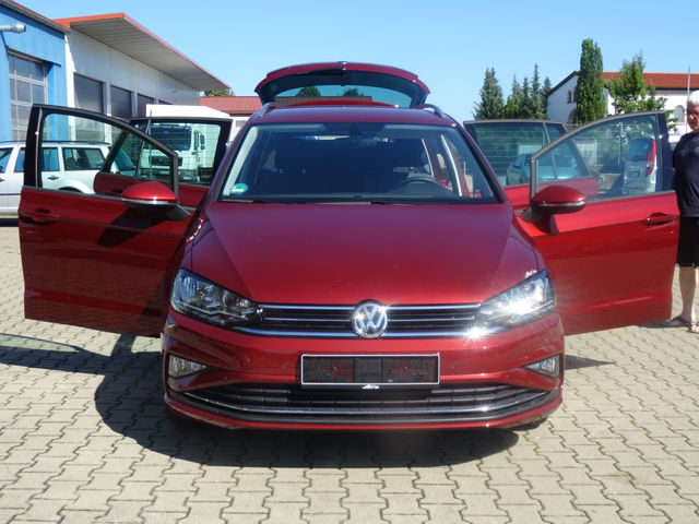 VW Golf Sportsvan TOP ZUSTand! € 19.500.- - auto24.de