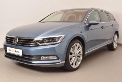 VW Passat Variant 1,8TSI Highline DSG Navi LED ACC