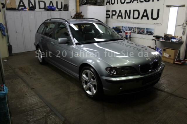 BMW Baureihe 3 touring 318i Edition Lifestyle