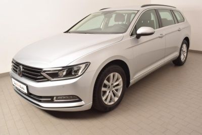 VW Passat Variant 2,0TDI Comfortline DSG Navi AHK