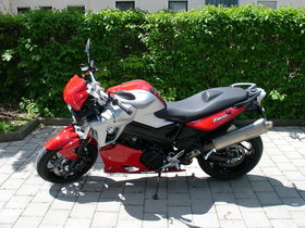 BMW f 800r